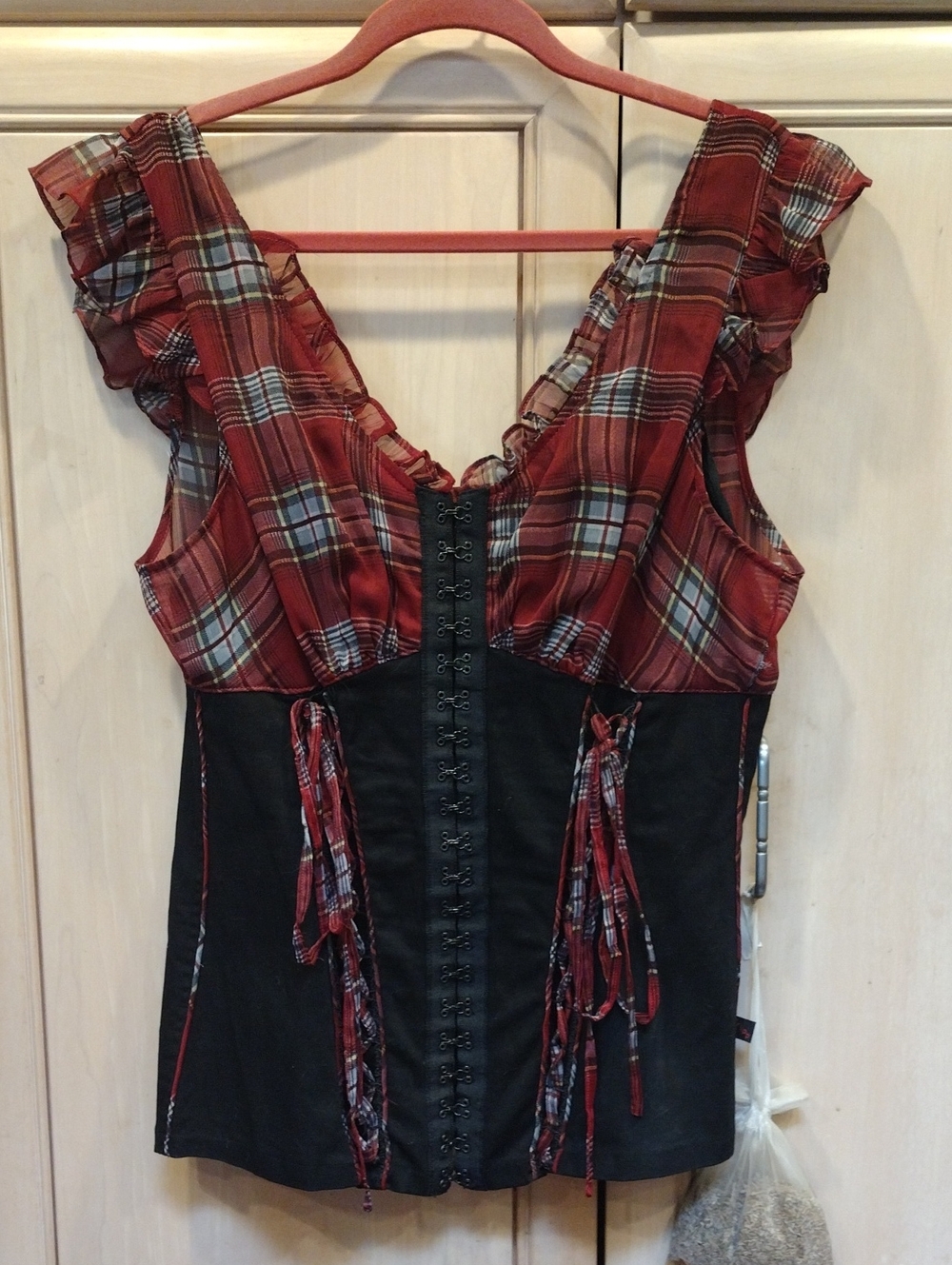 🖤❤️ Vtg Tripp nyc Black & Plaid Corset Top With Ruffles